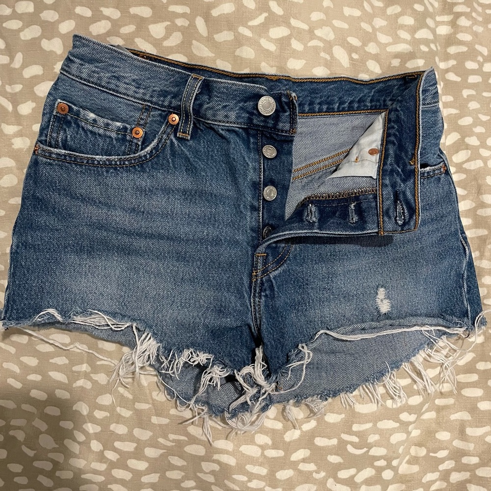 Authentic Levi’s Denim Short